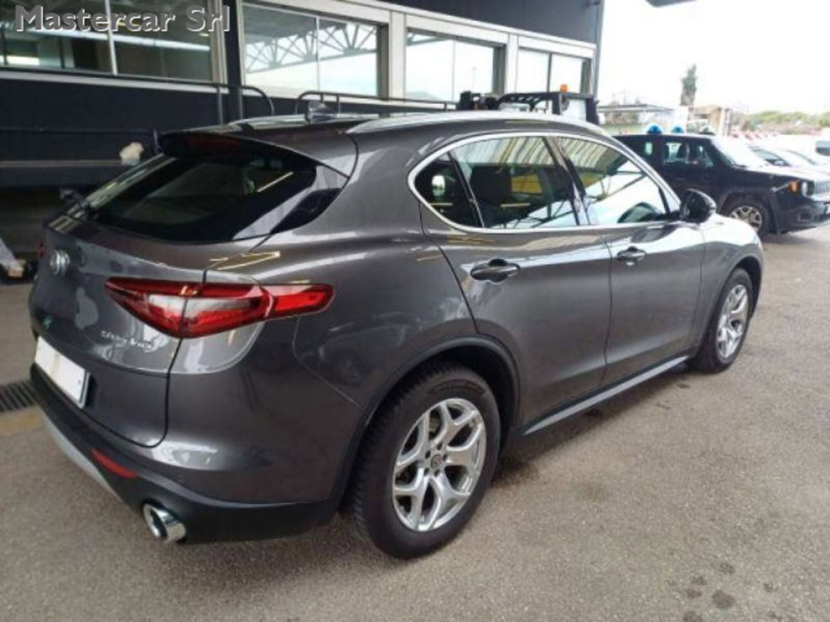Alfa Romeo Stelvio Stelvio 2.2 Turbodiesel 190 CV AT8 Q4 Super Business (3)
