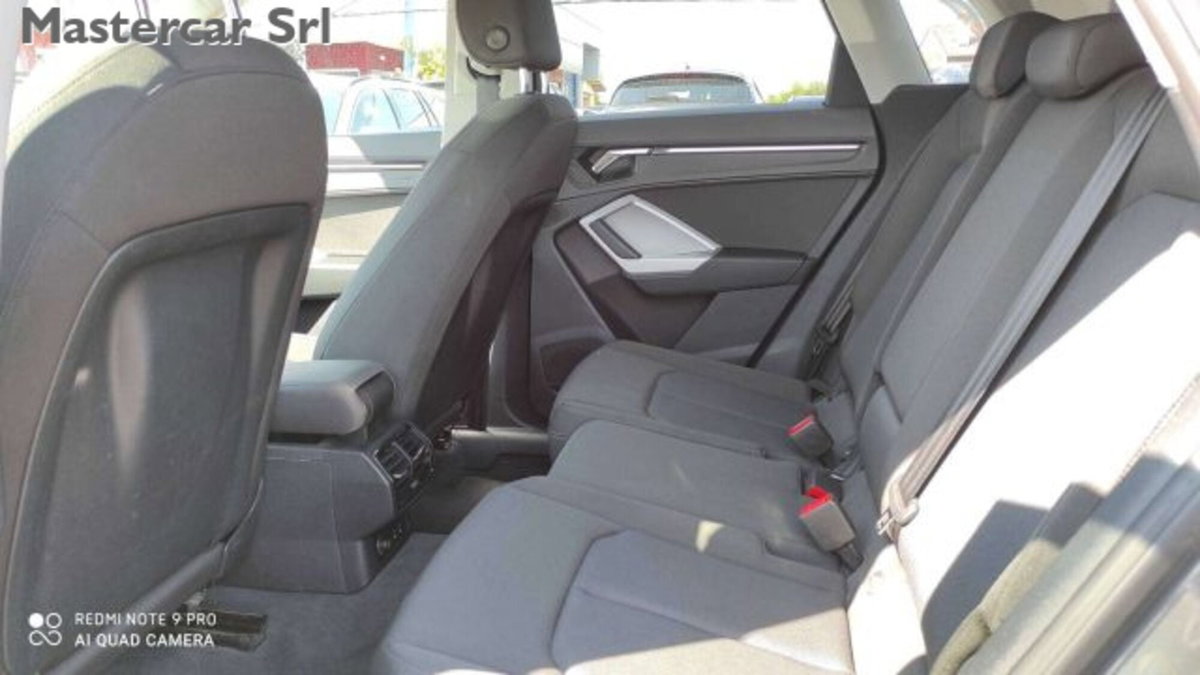 Audi Q3 1.4 TFSI 150 CV Business (12)