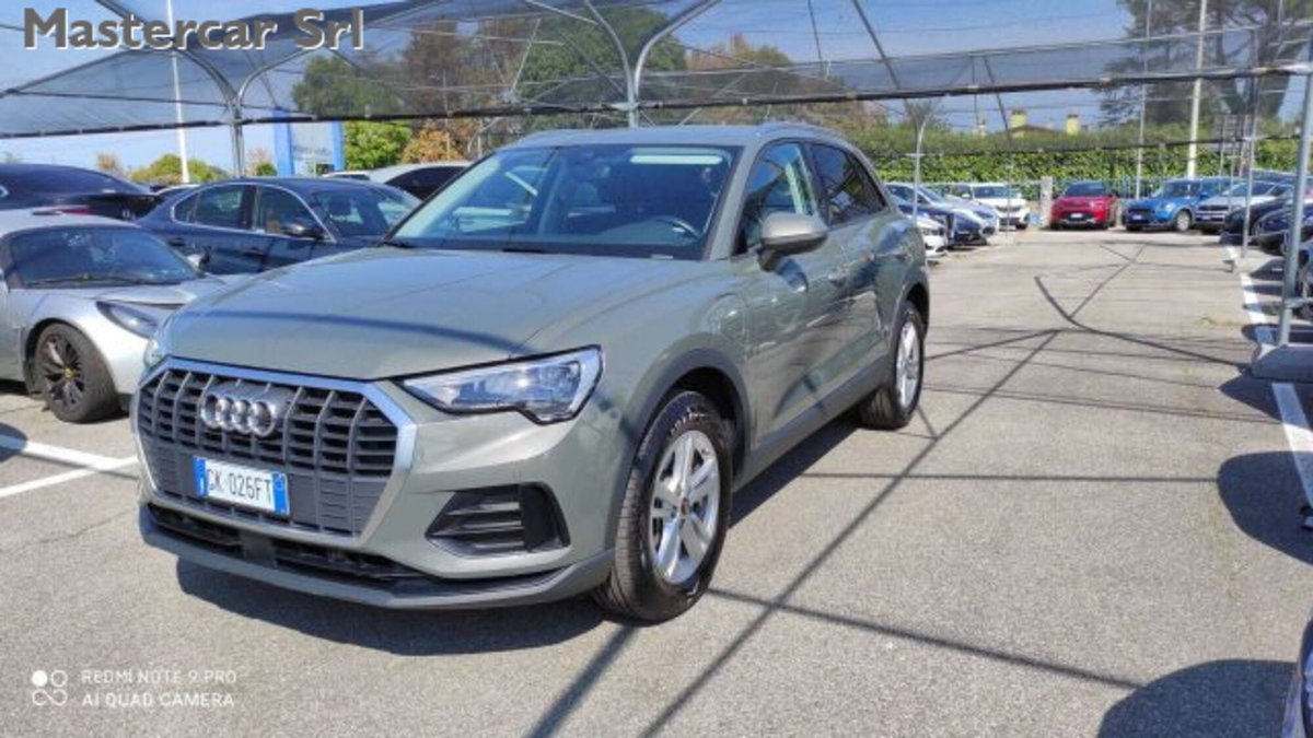 Audi Q3 1.4 TFSI 150 CV Business (2)