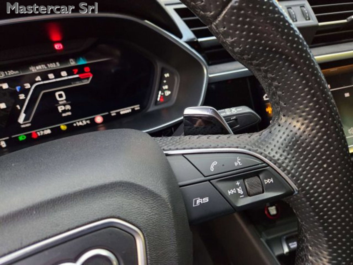 Audi RS Q3 Sportback 2.5 quattro s-tronic (14)