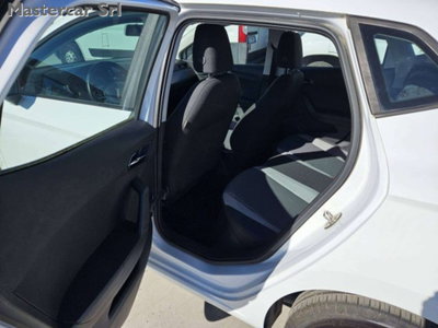 SEAT Ibiza 1.6 TDI 95 CV DSG 5 porte Business (12)
