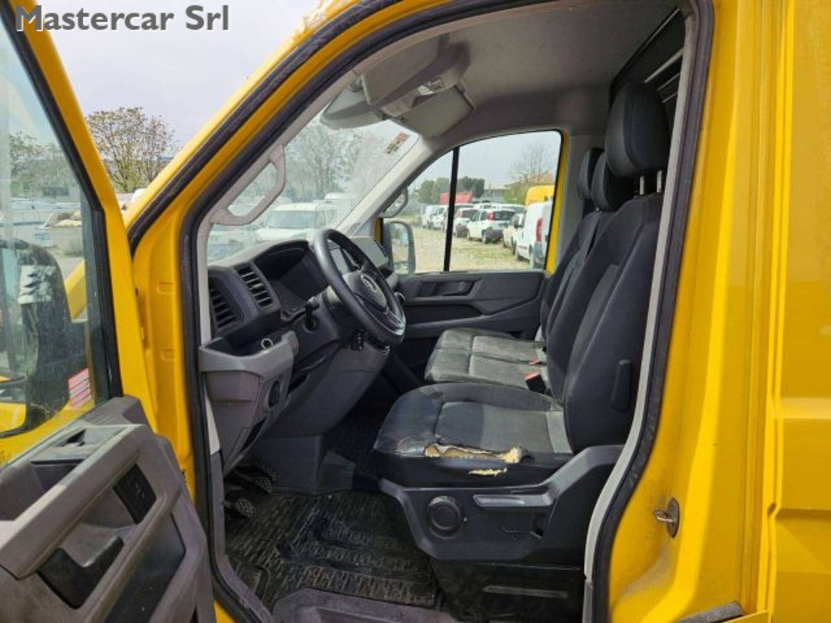 Volkswagen Veicoli Commerciali Crafter Furgone 35 2.0 tdi 140cv L3H3 Logistic auto (10)