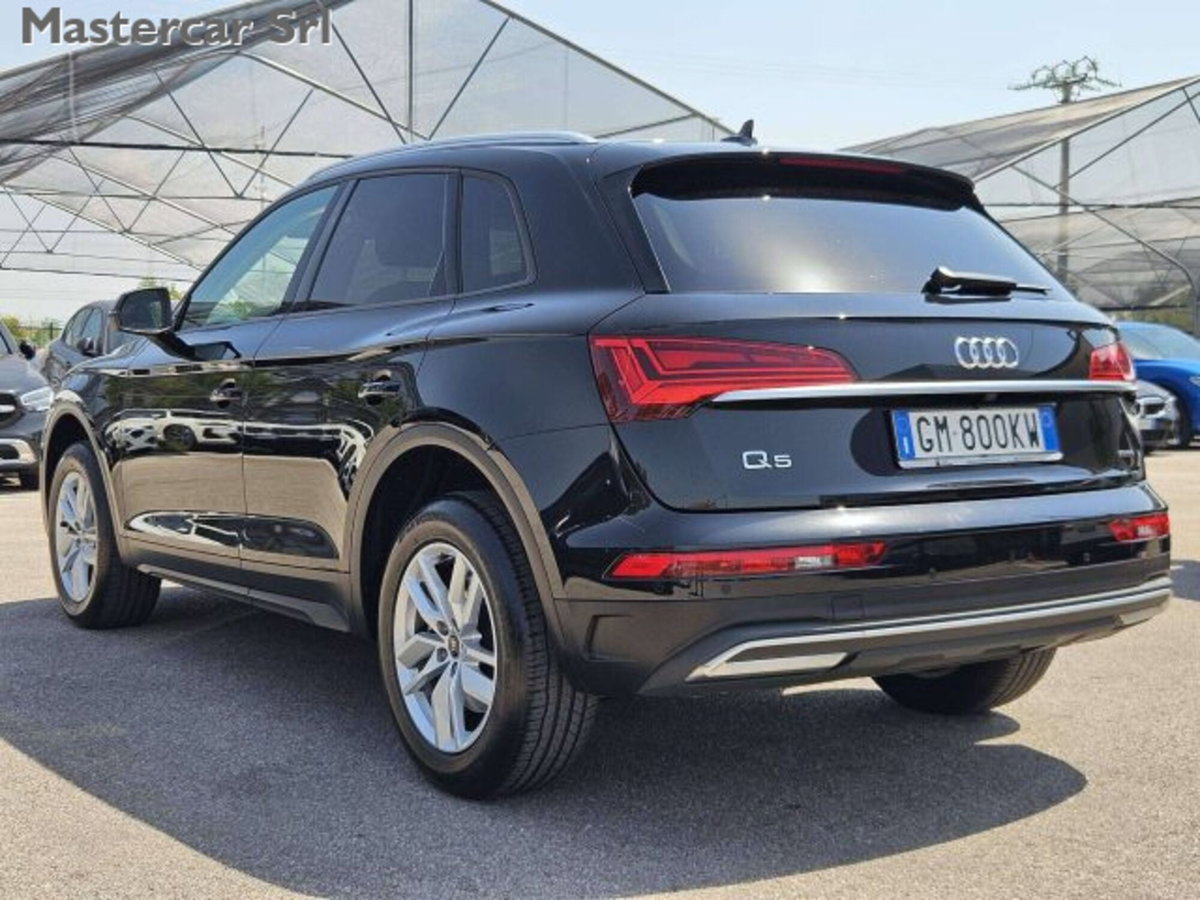 Audi Q5 40 2.0 tdi mhev 12V Business Advanced quattro s-tronic (4)