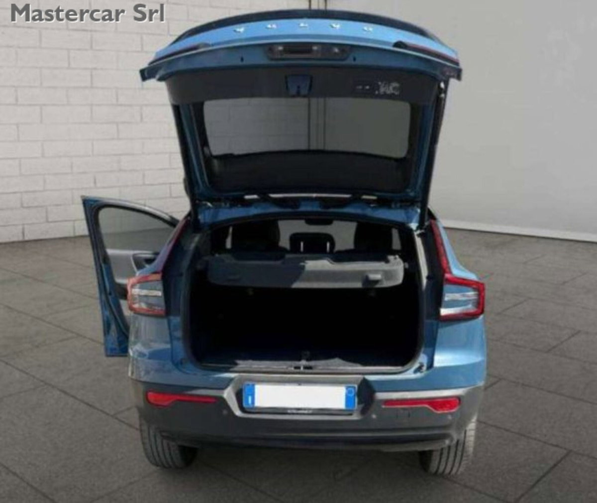Volvo C40 Recharge Twin Motor AWD 1st Edition (8)