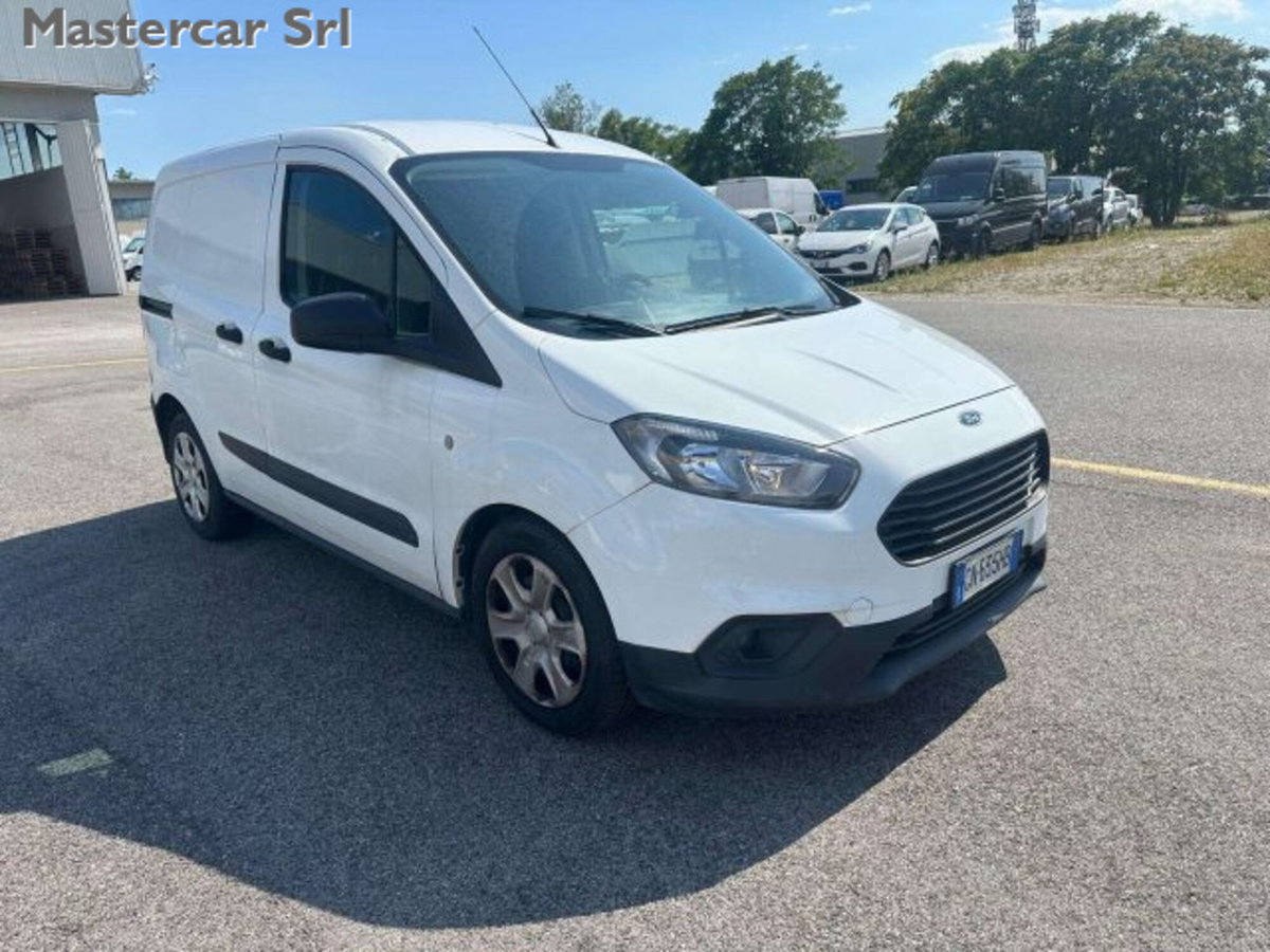 Ford Transit Courier 1.5 TDCi 100CV  Trend (8)