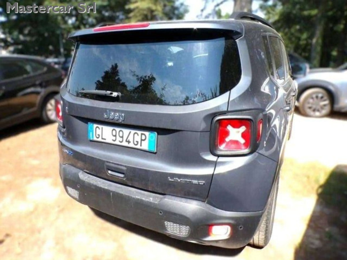 Jeep Renegade 1.3 T4 190CV PHEV 4xe AT6 Limited (4)