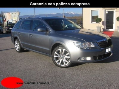 Skoda Superb Station Wagon 2.0 TDI CR 140CV DSG Wagon Ambition usata