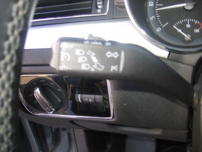 Skoda Superb Station Wagon 2.0 TDI CR 140CV DSG Wagon Ambition (17)