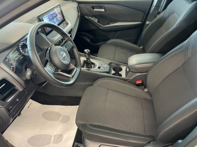 Nissan Qashqai 1.3 mhev Acenta 2wd 140cv (2)