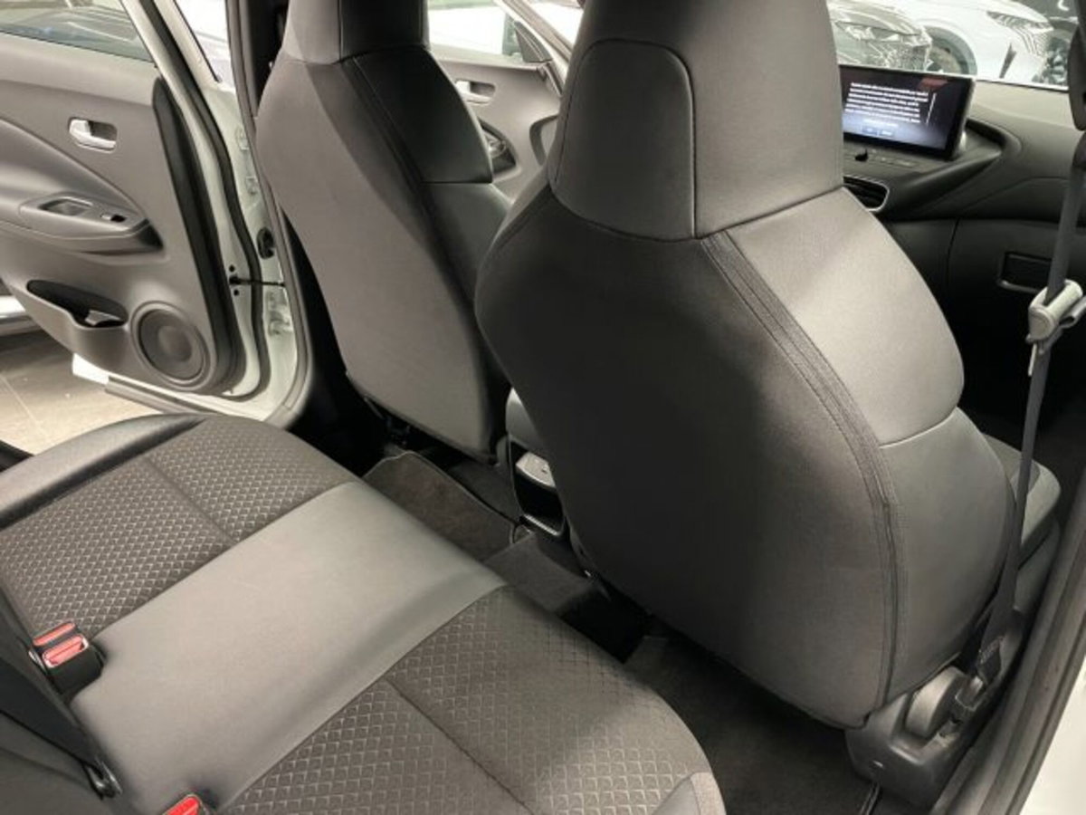 Nissan Juke 1.0 dig-t N-Connecta 114cv (14)