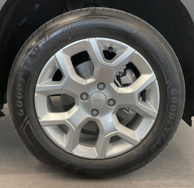 Jeep Avenger 1.2 turbo Altitude fwd 100cv (13)