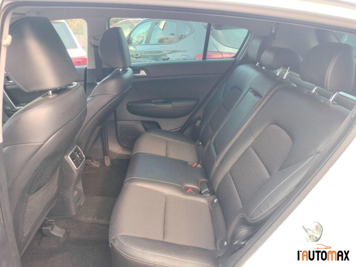 Kia Sportage 1.7 CRDI 141 CV DCT7 2WD Cool (12)