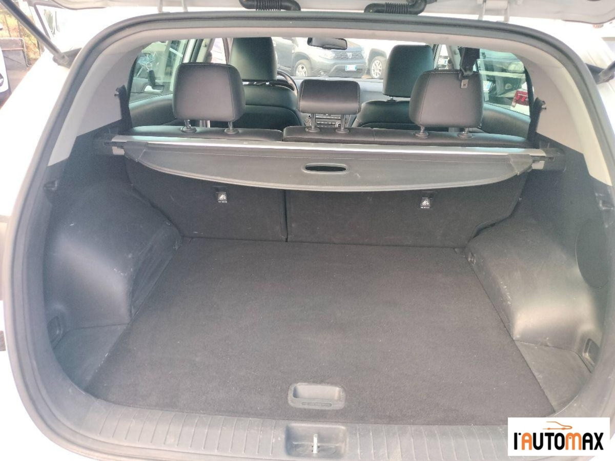 Kia Sportage 1.7 CRDI 141 CV DCT7 2WD Cool (13)