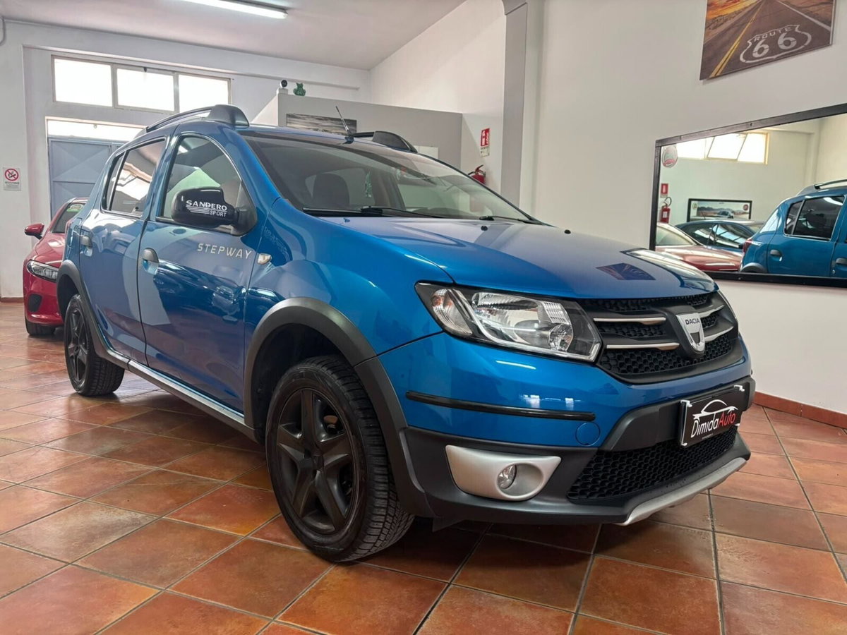 Dacia Sandero Stepway 900 TCe 12V 90CV Prestige (4)