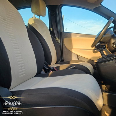 Lancia Ypsilon 1.2 69 CV 5 porte Gold (14)