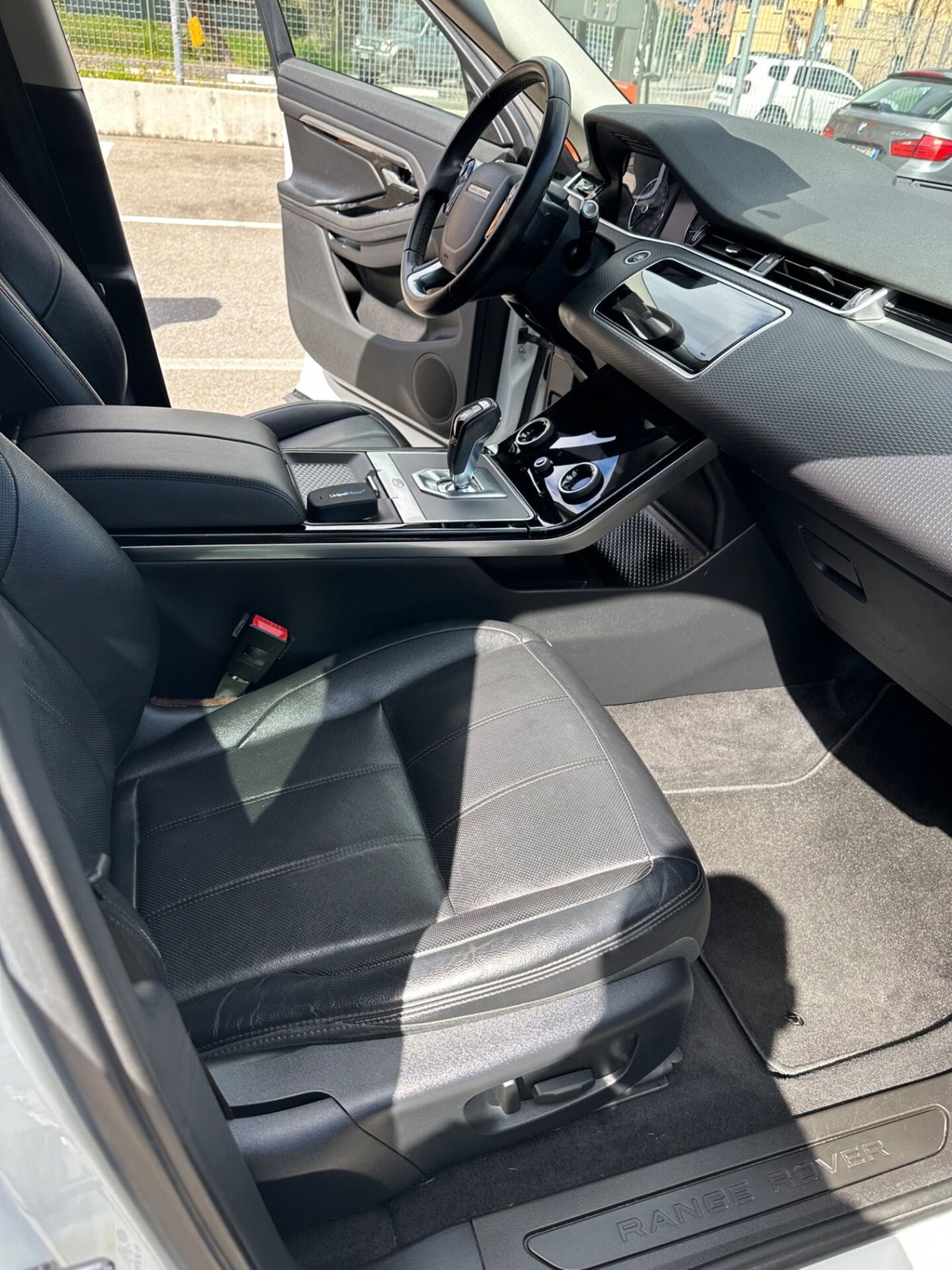 Land Rover Range Rover Evoque 2.0D I4 163 CV AWD Auto SE (17)