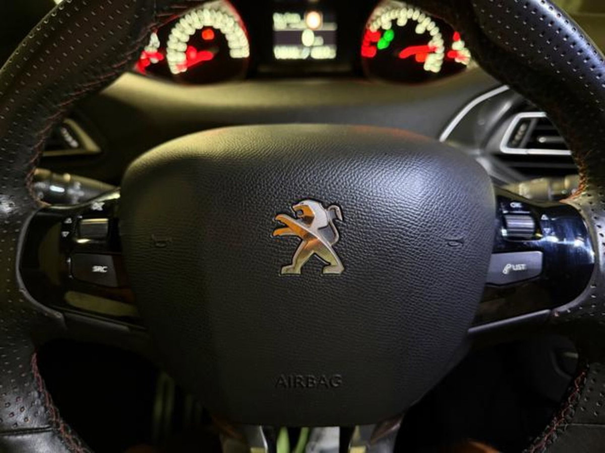 Peugeot 308 BlueHDi 120 S&S EAT6 GT Line (18)