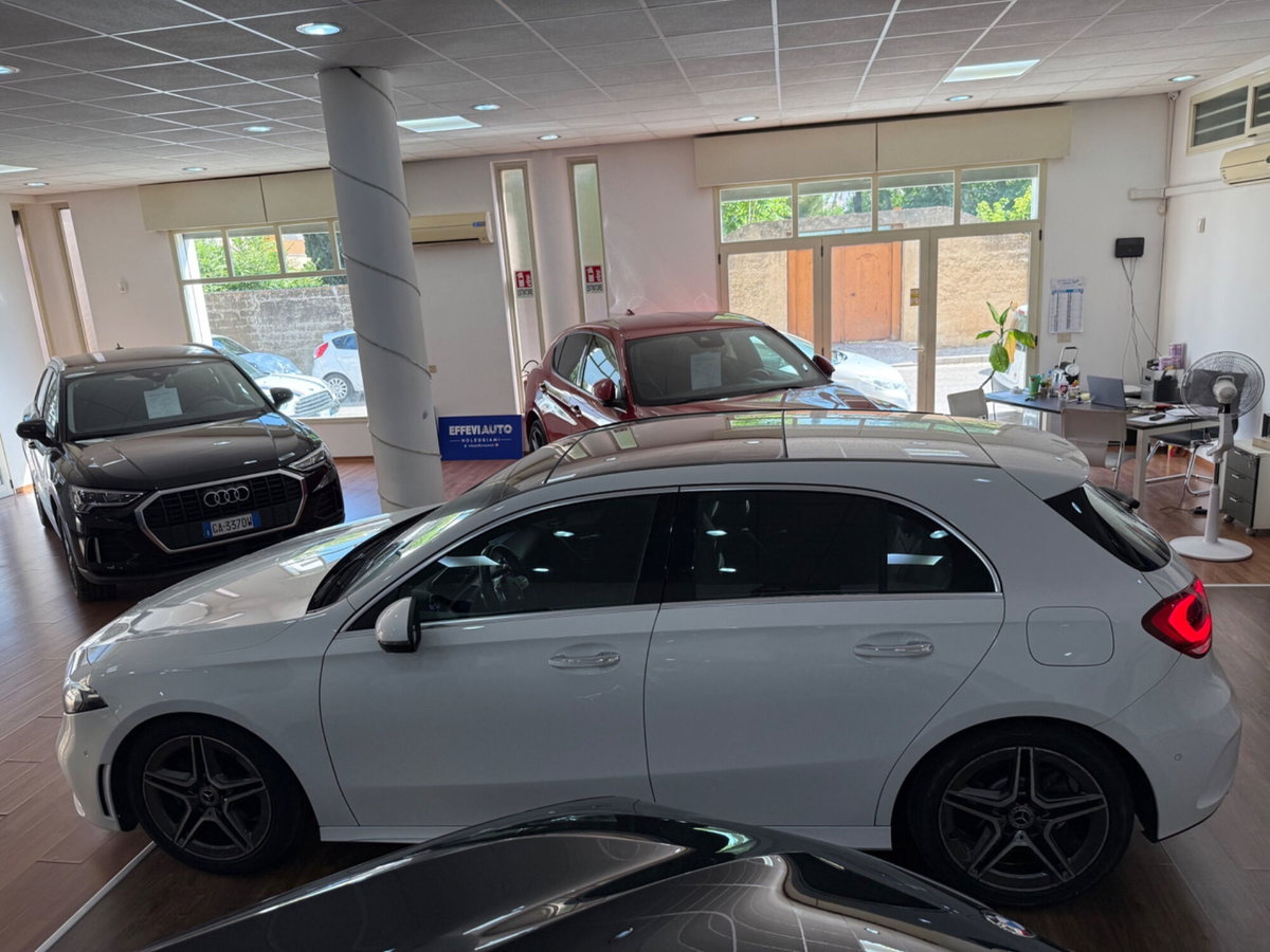 Mercedes-Benz Classe A 200 Automatic Premium (10)