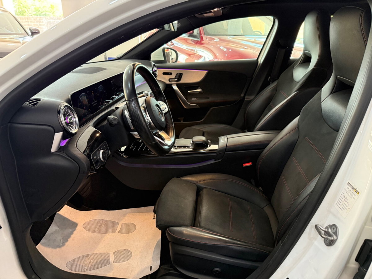 Mercedes-Benz Classe A 200 Automatic Premium (13)