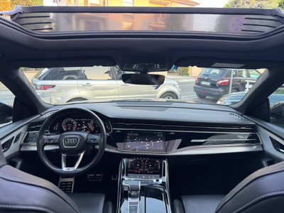 Audi Q8 Q8 55 TFSI quattro tiptronic Sport (14)