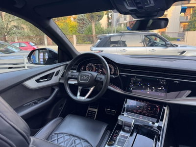 Audi Q8 Q8 55 TFSI quattro tiptronic Sport (19)