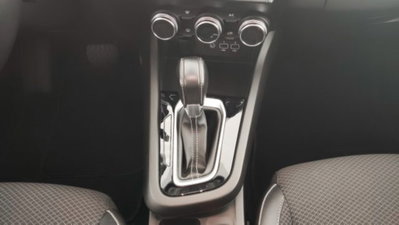 Renault Arkana Hybrid E-Tech 145 CV Techno (12)