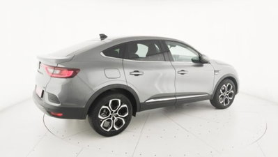 Renault Arkana Hybrid E-Tech 145 CV Techno (18)