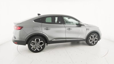 Renault Arkana Hybrid E-Tech 145 CV Techno (19)