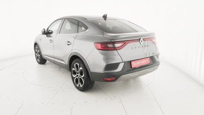 Renault Arkana Hybrid E-Tech 145 CV Techno (5)