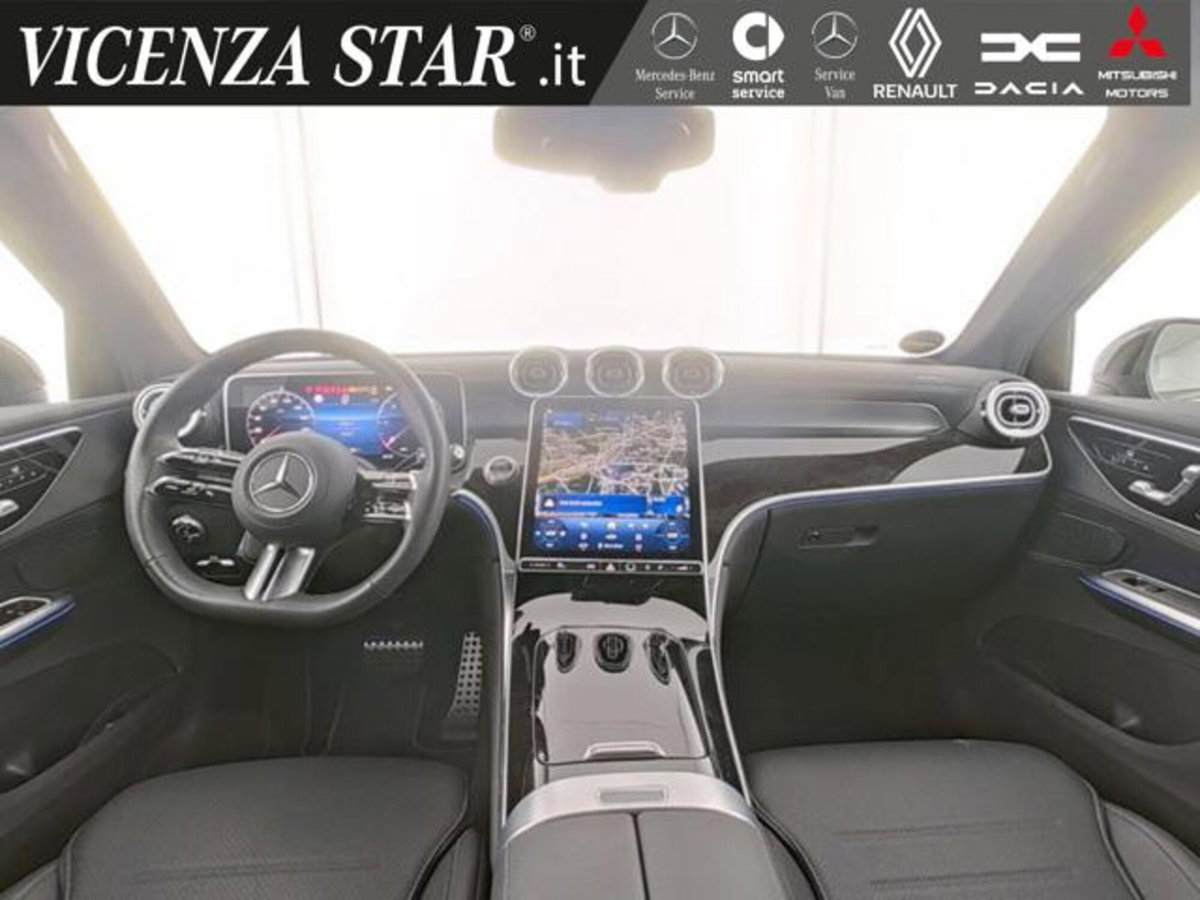 Mercedes-Benz GLC 220 d 4Matic Mild Hybrid AMG Premium Plus (6)