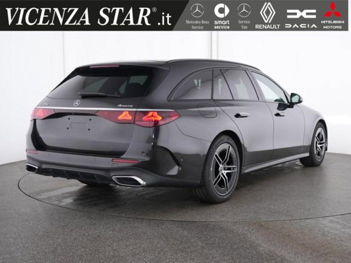 Mercedes-Benz Classe E Station Wagon 220 d AMG Line Premium Plus 4matic auto (2)