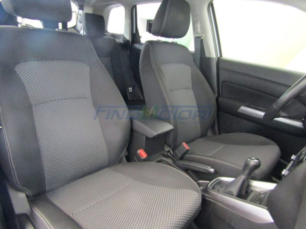 Suzuki Vitara 1.0 Boosterjet Cool (12)
