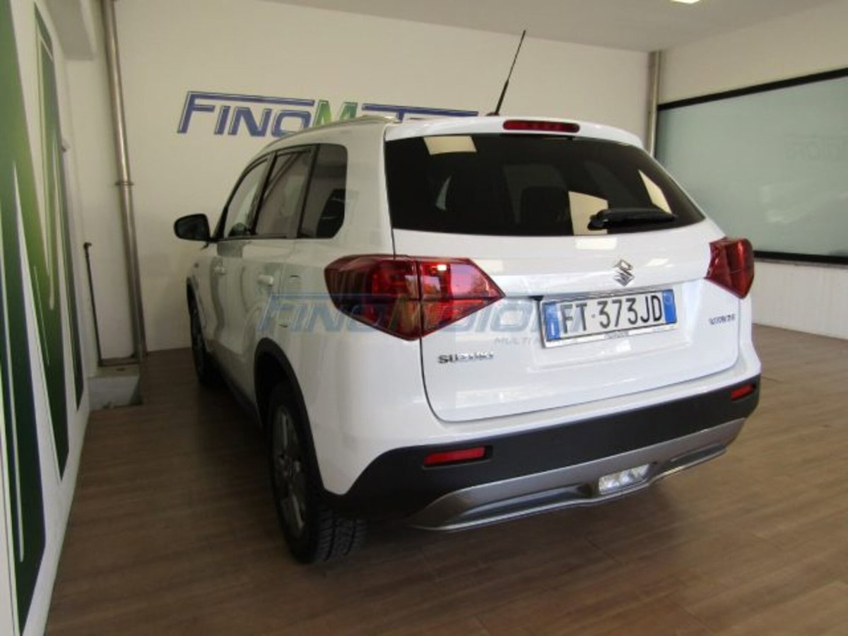 Suzuki Vitara 1.0 Boosterjet Cool (14)