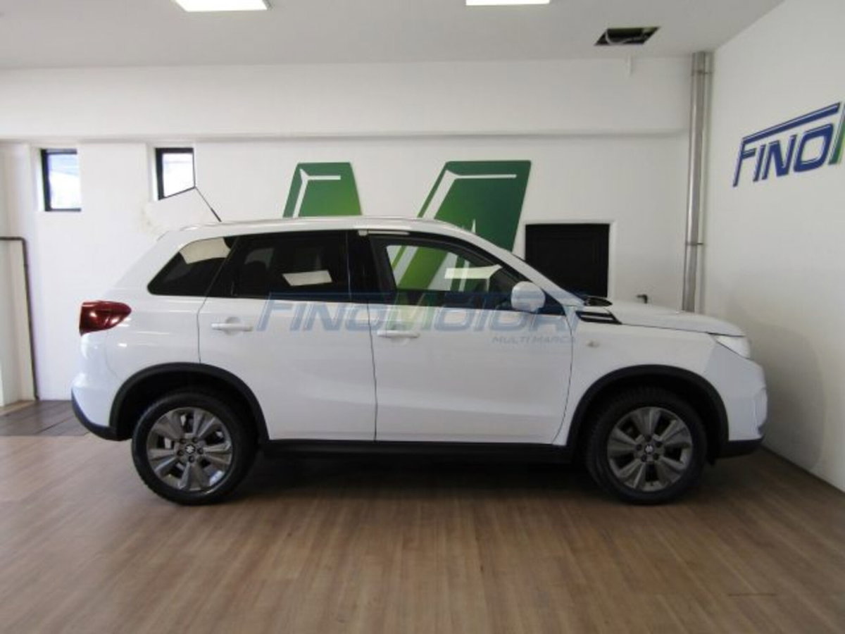 Suzuki Vitara 1.0 Boosterjet Cool (6)