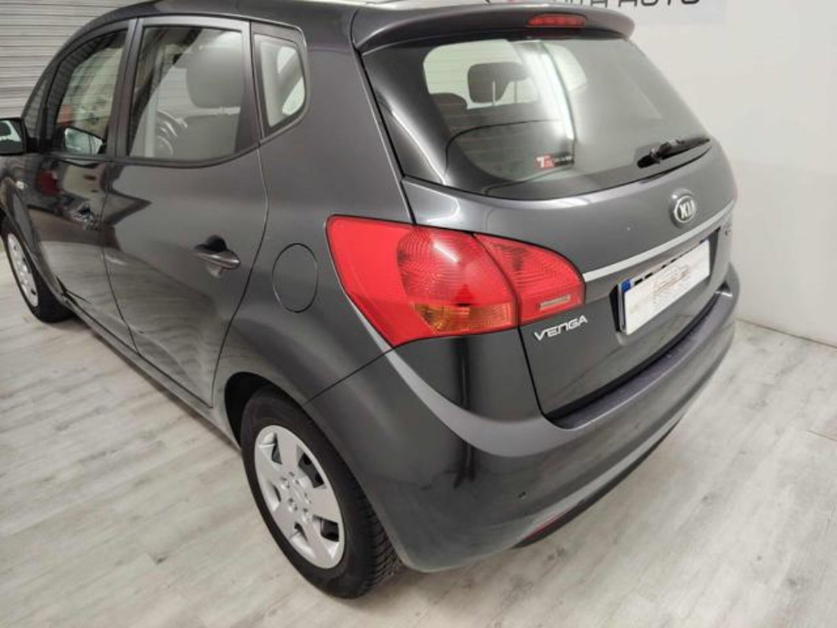 Kia Venga 1.4 CRDi 90CV Cool (3)