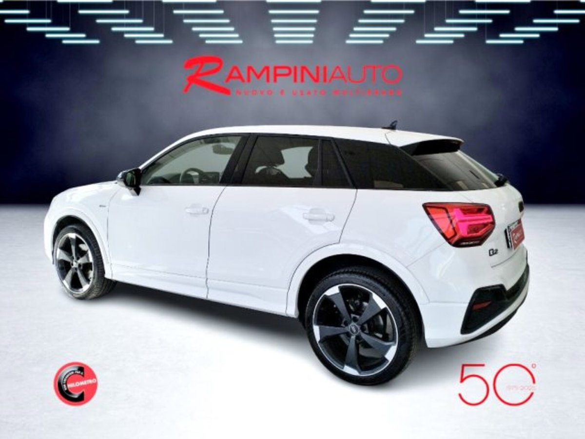 Audi Q2 Q2 35 TDI S tronic Identity Black (11)