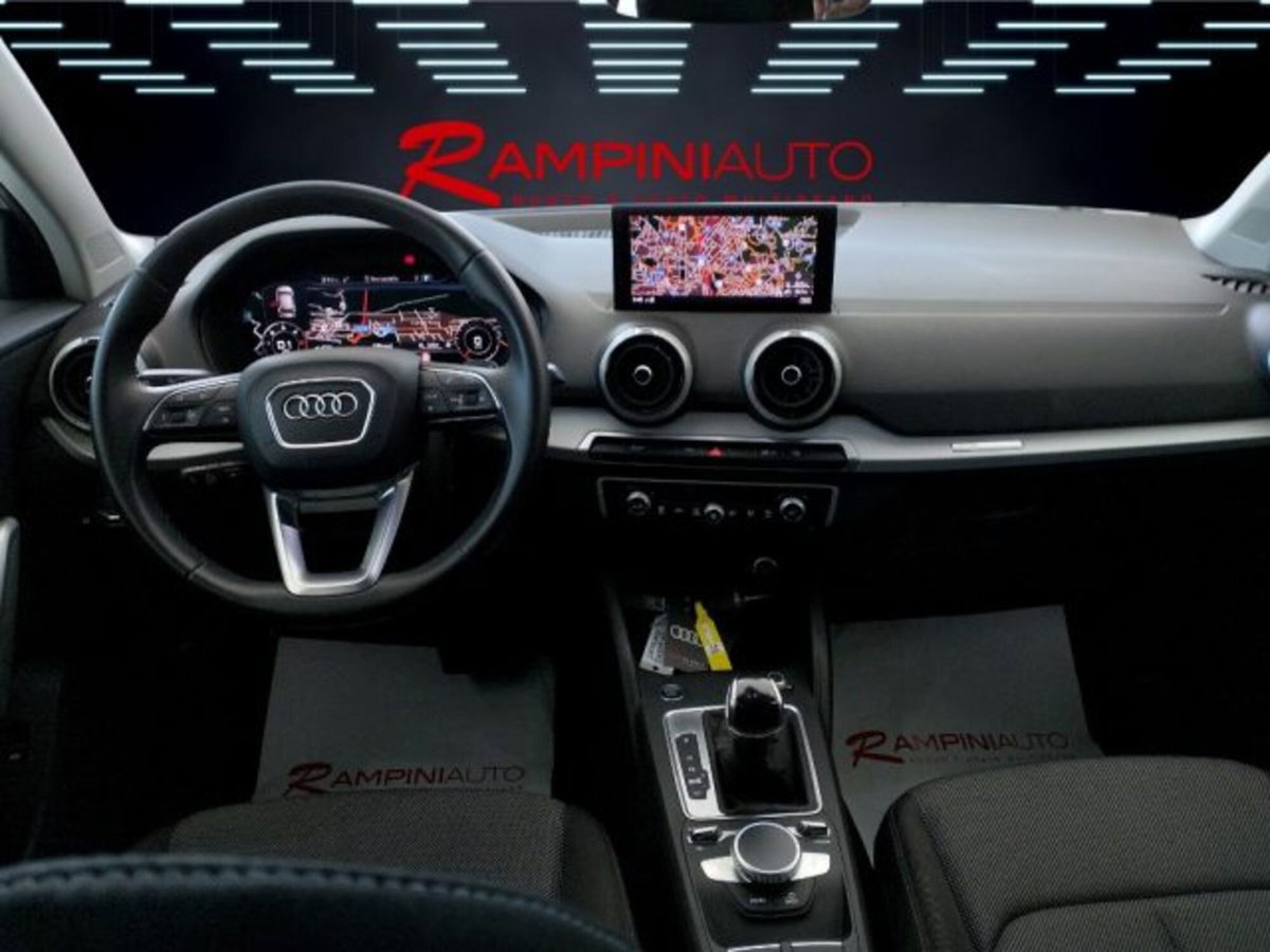 Audi Q2 Q2 35 TDI S tronic Identity Black (13)