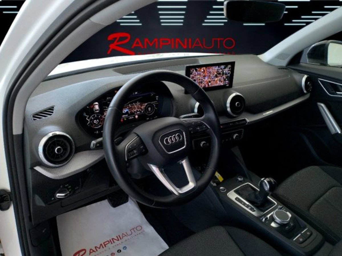 Audi Q2 Q2 35 TDI S tronic Identity Black (14)
