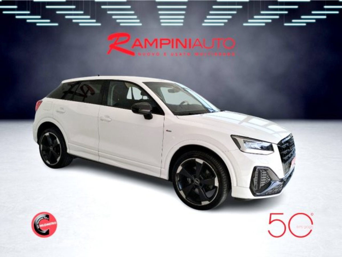 Audi Q2 Q2 35 TDI S tronic Identity Black (6)