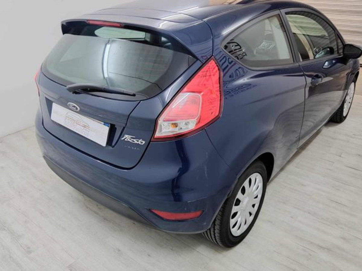Ford Fiesta 1.5 TDCi 75CV 3 porte (3)
