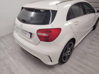 Mercedes-Benz Classe A 200 Premium (3)