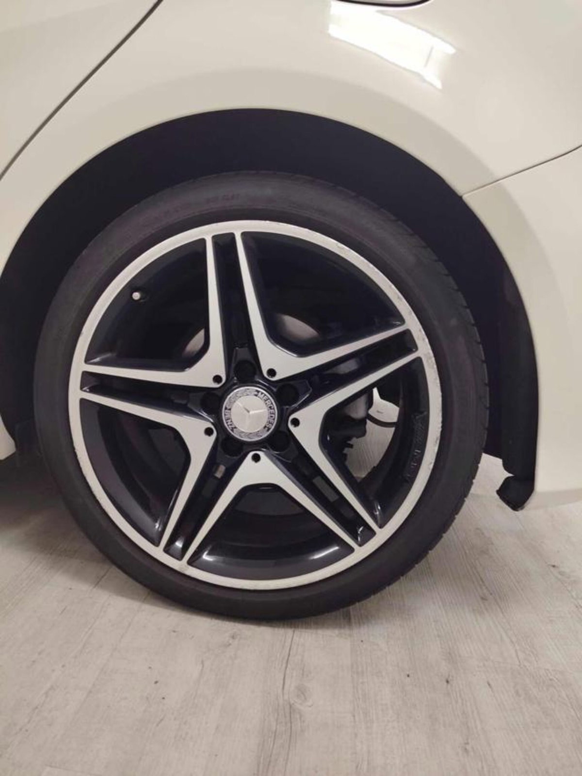 Mercedes-Benz Classe A 200 Premium (8)