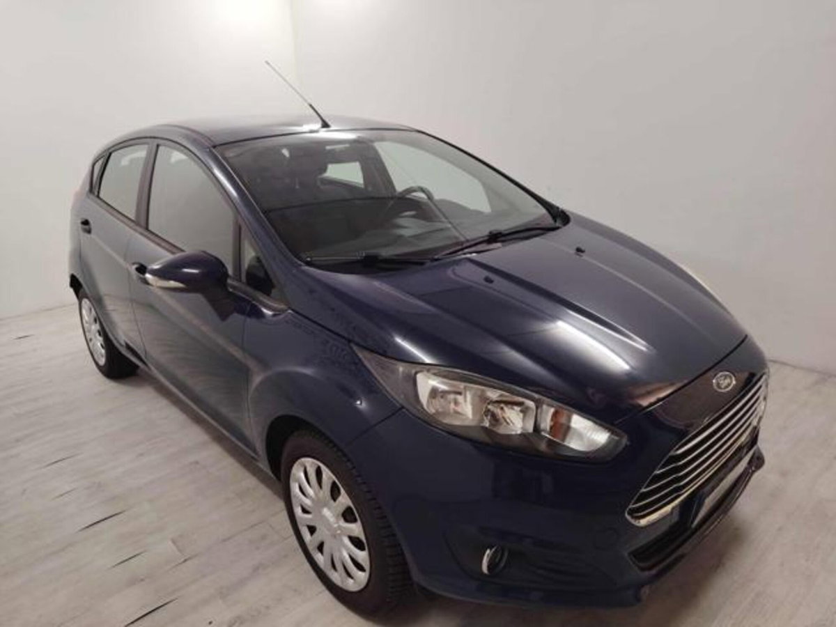 Ford Fiesta 1.4 5p. Bz.- GPL Titanium (2)