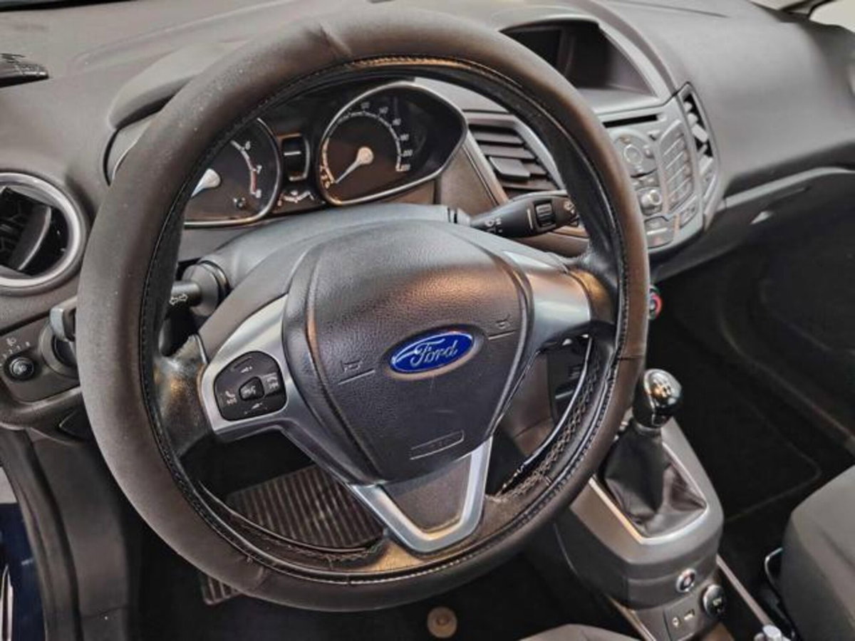 Ford Fiesta 1.4 5p. Bz.- GPL Titanium (6)