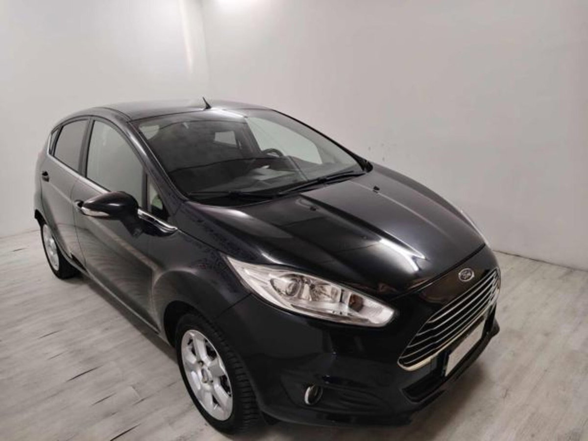 Ford Fiesta 1.0 80CV 5 porte Titanium (2)