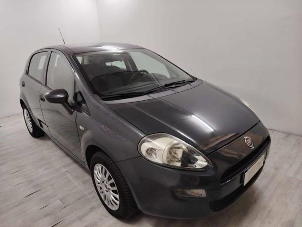 Fiat Punto 1.2 8V 5 porte Street (2)