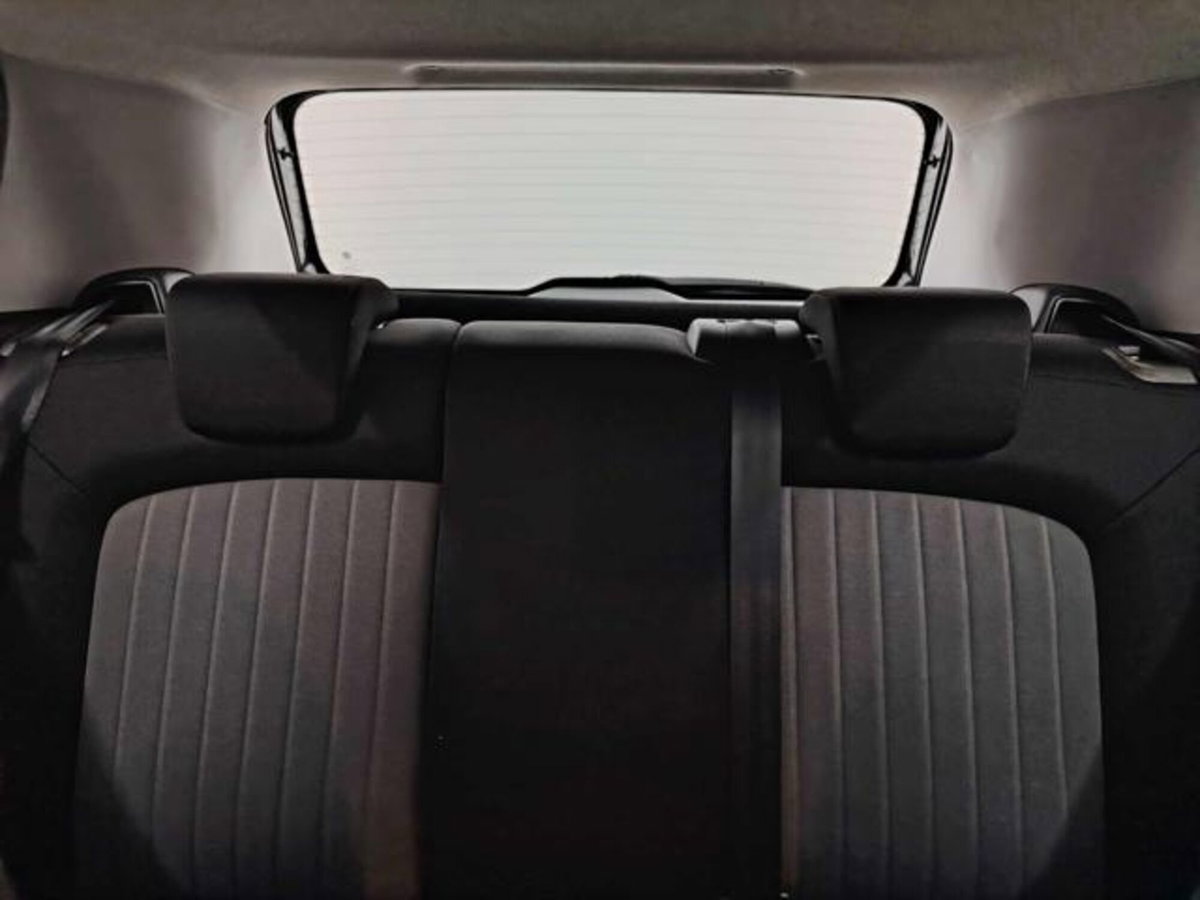 Fiat Punto 1.2 8V 5 porte Street (8)