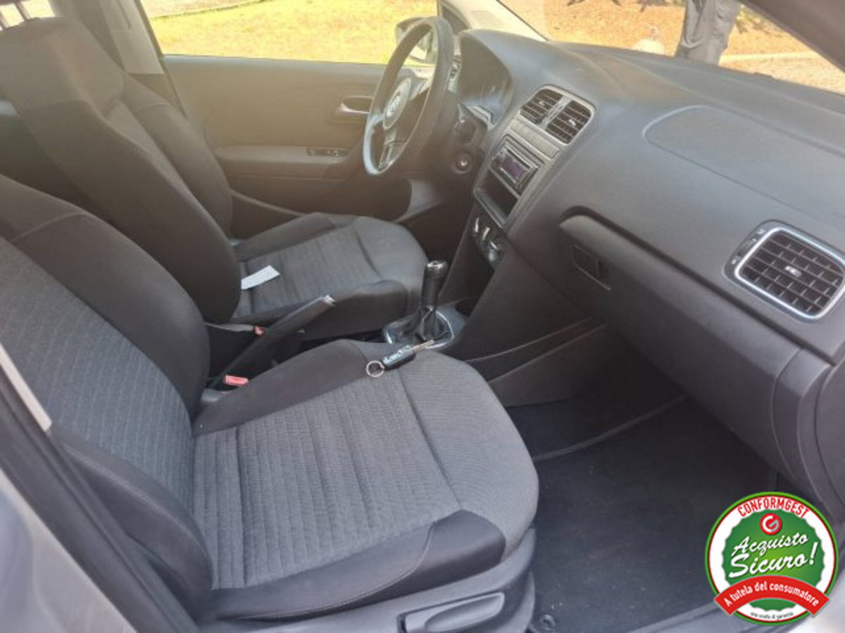 Volkswagen Polo 1.6 TDI DPF 5 porte Comfortline (9)