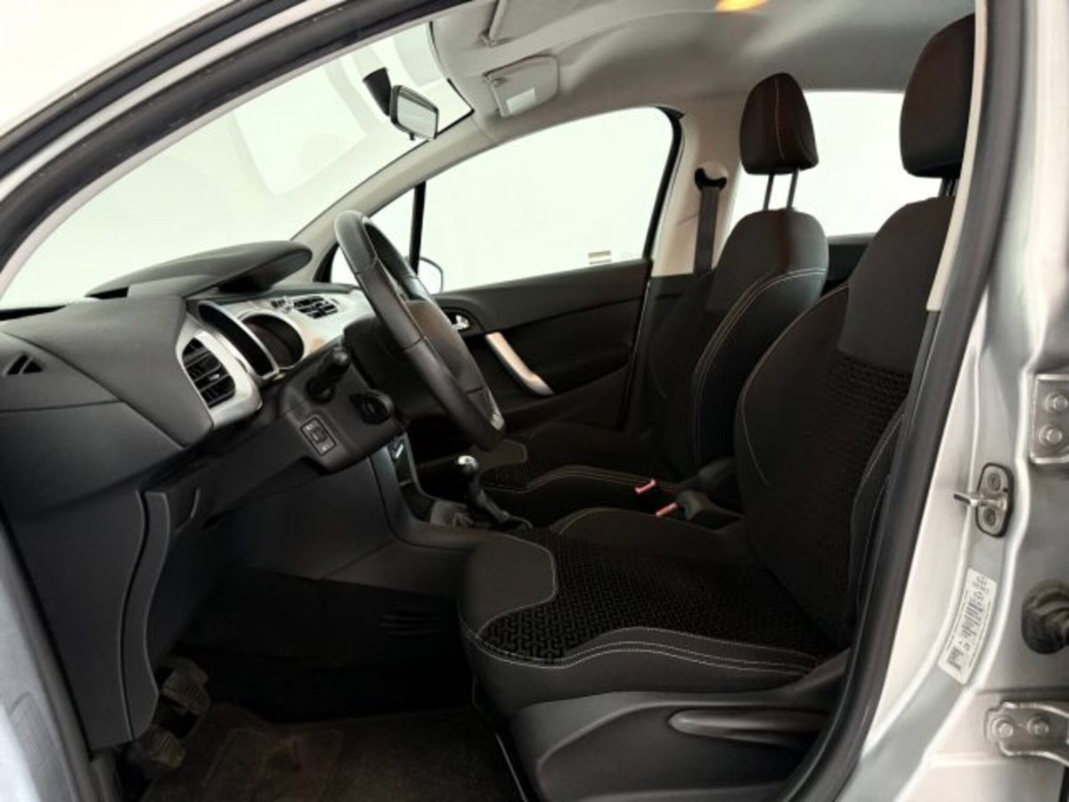 Citroen C3 Picasso 1.4 VTi 95 Perfect (9)