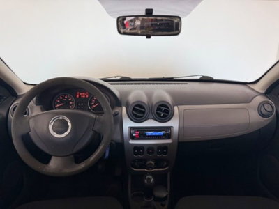 Dacia Sandero 1.2 16V (12)